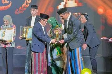 Bupati Bantaeng Raih Pesantren Award 2025