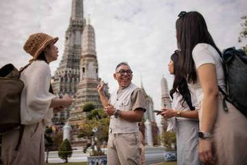Solo Traveling atau Tour Guide, Mana Lebih Efektif?