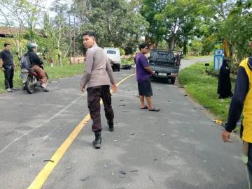 Polsek Maiwa Sigap Tangani Kecelakaan Maut di Bangkala
