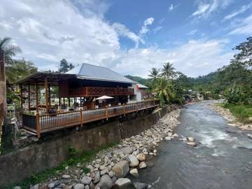 Sensasi Menginap Pinggir Sungai di Kota Palopo