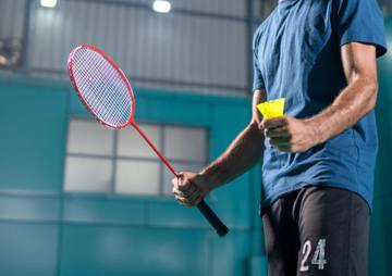 Tips Genggaman Raket dalam Permainan Badminton