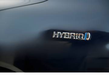 Teknologi Hybrid Yang Berkembang Pesat Di Dunia Otomotif