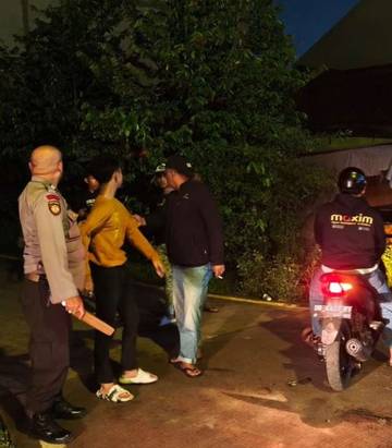 Pemuda Mambawa Senjata Tajam Diamankan Polsek Manggala