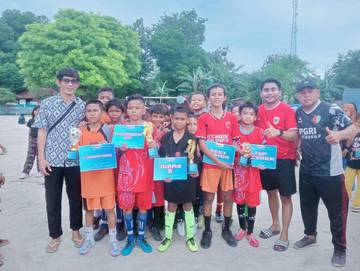 Ubhor Manggala FC  Juara Sangkarrang Island Cup U-12 
