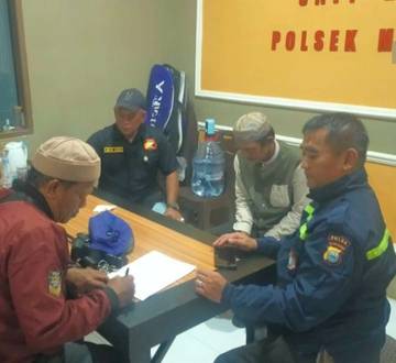Bhabinkamtibmas Polsek Manggala Mediasi Perselisihan Warga 
