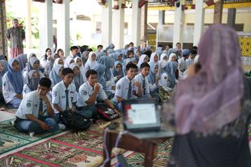 Sosialisasi SNPMB, Tim Unhas Berikan Tips Memilih Prodi