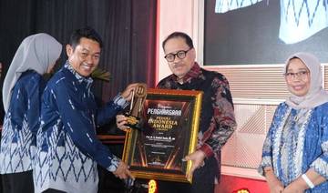 UMI Makassar Raih Anugerah Institusi Pendidikan Berdampak Nasional
