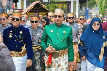 Bupati-Wakil Bupati Kompak Hadiri Puncak HPRL ke-80