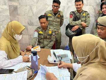 Dinkes Sulsel dan Satpol PP Gelar Skrining Kesehatan