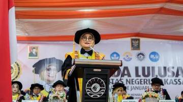 UNM Kukuhkan 1.000 Wisudawan Jenjang Diploma Hingga Doktor