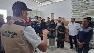 Jelang Ramadan,Satgas Saber Pangan Sulsel-Bapanas RI Sidak Distributor dan Ritel