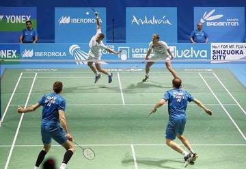 Tips Melatih Diri Lebih Berkembang dalam Badminton