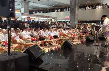 Gus Mamak Pimpin Doa di HUT Partai Gerindra