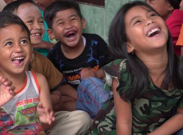 Sanggar Dongeng Kepompong Nusantara Hibur Anak-anak Satapsemi