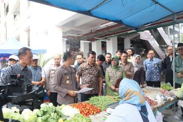 Jelang Ramadan, Sekda Kota Batu Sidak Pasar