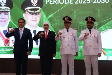 Gubernur Jatim Saksikan Serah Terima Jabatan Wali Kota Batu