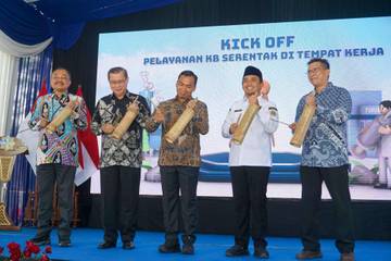 Kota Pasuruan Jadi Lokasi Kick Off Pelayanan KB Serentak di Tempat Kerja 