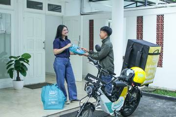 Perusahaan Laundry Ini Gunakan Motor Listrik Ramah Lingkungan