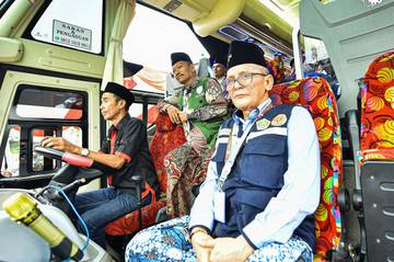 Berangkat Haji, Wabup Gus Shobih Jadi PHD