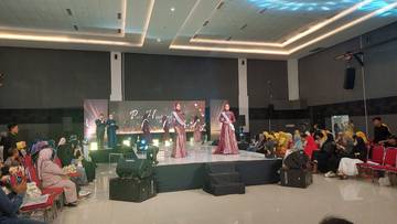 Meriahnya Grand Final Putri Hijab Jatim 2025