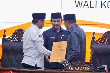 Pemkot Pasuruan Sampaikan Raperda Pertanggungjawaban APBD 2024 