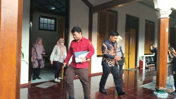 Mantan Bupati Blitar Mak Rini Kembali Diperiksa Kejaksaan 