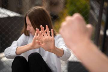Fenomena Abusive Relationship: Ancaman Nyata bagi Kesehatan Mental