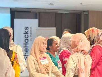 Indosat Luncurkan PaPeDa, Perkuat Peran Perempuan Daerah