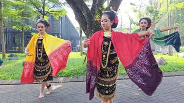 Motif Batik Tumpal Malang, Warisan Candi Hidup Kembali