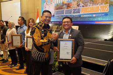 PLN UP3 Malang Raih Penghargaan CSR
