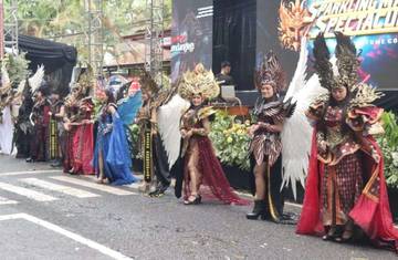Sparkling Malang Spectacular Meriahkan Pembukaan Pesona Gondanglegi ke-12