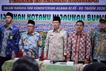 Dukung Ekoteologi Kemenag, Pemkot Pasuruan Tanam Matoa