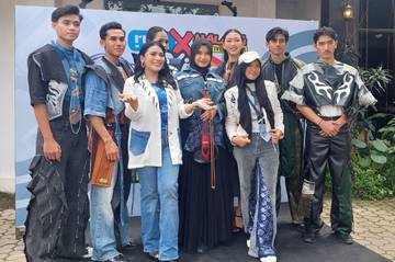 Fashion Show Re-JEANeration Tampilkan Upcycled Denim Berkarakter