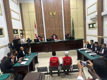 PN Bangil Sidang Perdana Perusakan Makam di Winongan