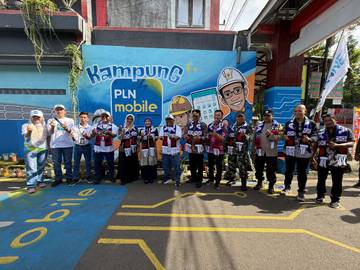 Kampung PLN Mobile Kepanjen Perkuat Digitalisasi Listrik-Internet