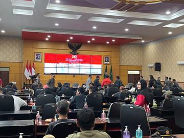 Terdampak PHK, Tenaga Kontrak Pemkot Blitar Wadul Dewan