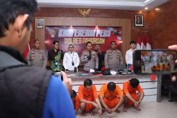 Polsek Gempol Ringkus 4 Pelaku Pengedar Uang Palsu