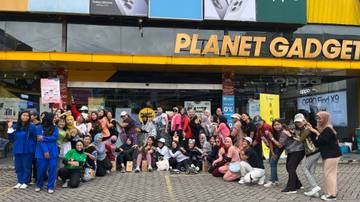 Awali Februari Fit Bareng Larissa Malang dengan Zumba