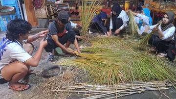 KKN Tematik UMM, Buka Lahan Karang Kitri
