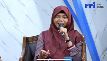 Pegiat Parenting di Balik Buku Ajarkan Aku Cinta