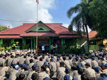Cegah Bullying Sejak Dini, Polisi Edukasi Siswa SMP