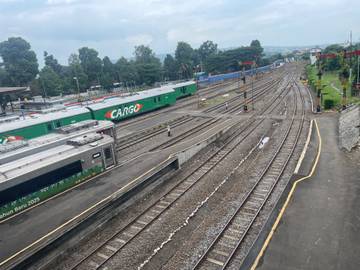 Gempa Picu Keterlambatan Sejumlah Perjalanan Kereta Api