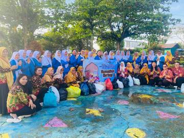 IGTKI - PGRI Kabupaten Malinau Berbagi Takjil
