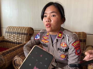Refleksi Pengabdian Polwan di HUT ke-77