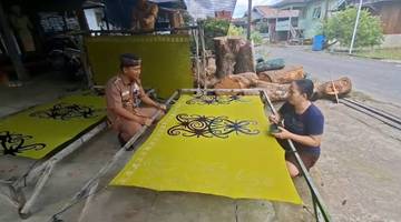 Irau Dongkrak Pesanan Batik Sya’ben di Pelita Kanaan 
