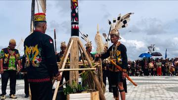 ‎Mekan Tun Tano, Pesan Harmoni Alam dari Dayak Punan