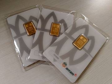 ‎Harga Emas Antam Naik Rp27.000 per Gram