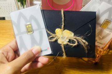 ‎Harga Emas Antam Naik Rp5.000 di Awal Pekan