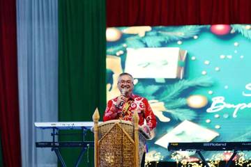 Puncak Safari Natal, Bupati Wempi Ajak Perkuat Toleransi