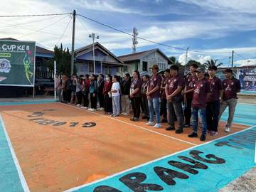 Bupati Wempi Buka Turnamen Voli Gloria Cup Malinau